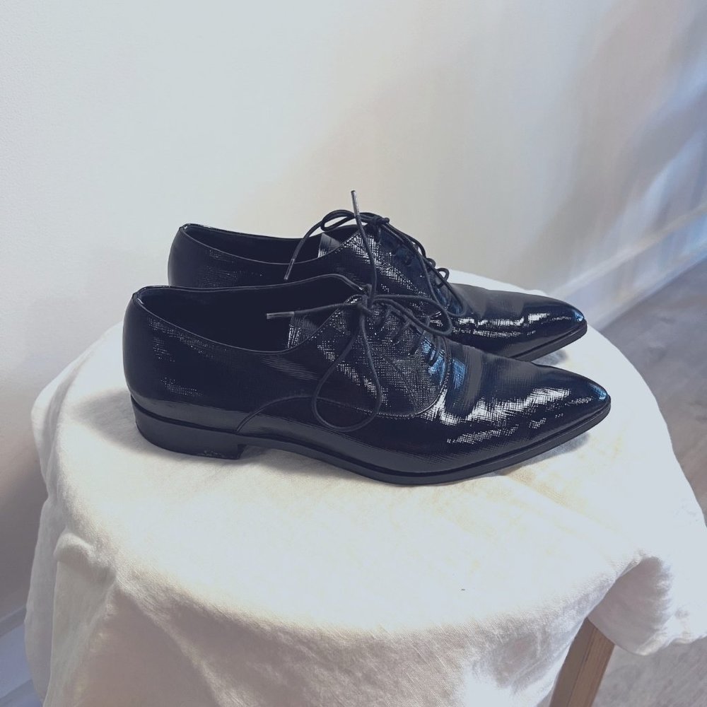 Prada | Classic Pointy Oxfords | Size 36 - Picture 2 of 4